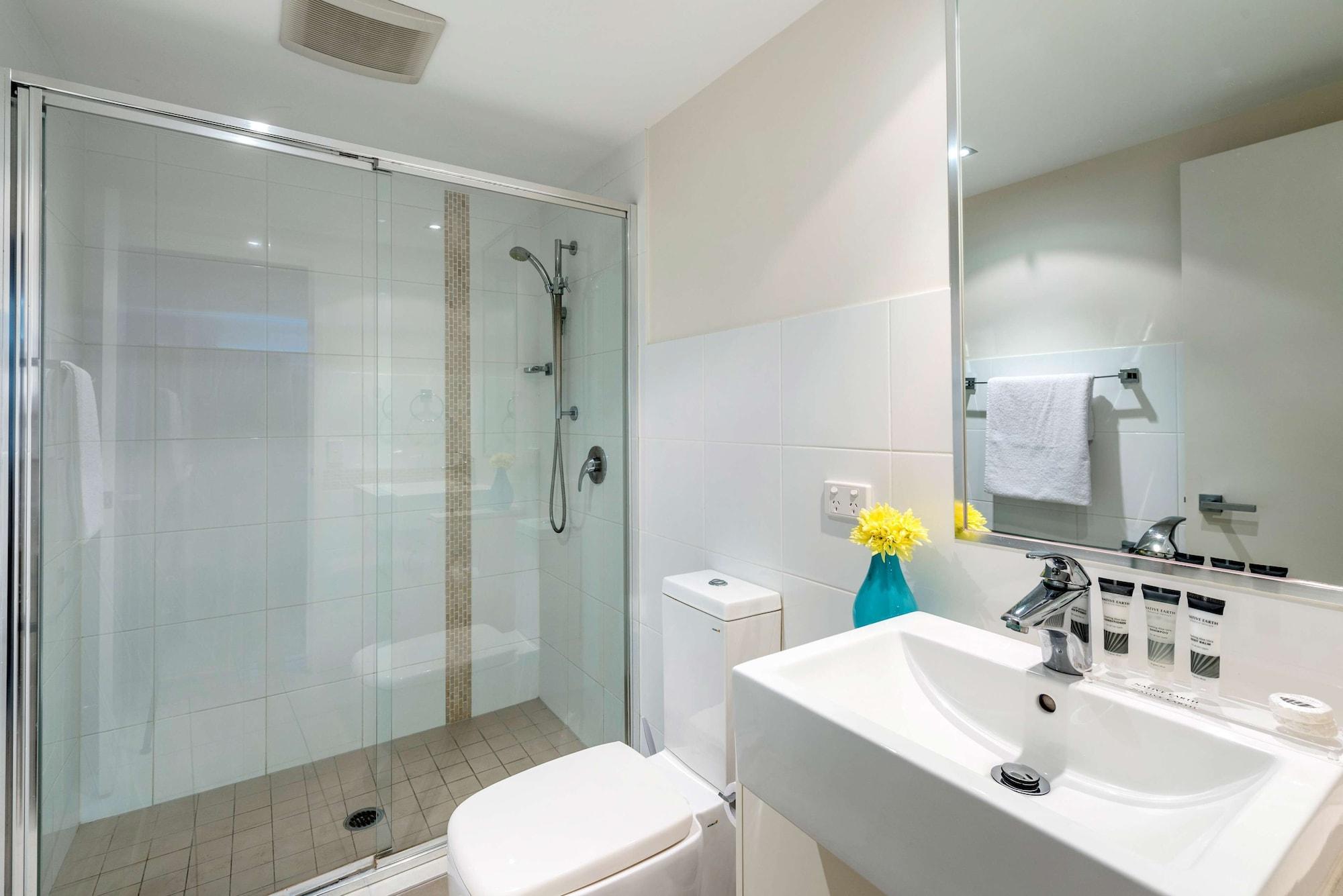 Oaks Ipswich Aspire Suites Экстерьер фото