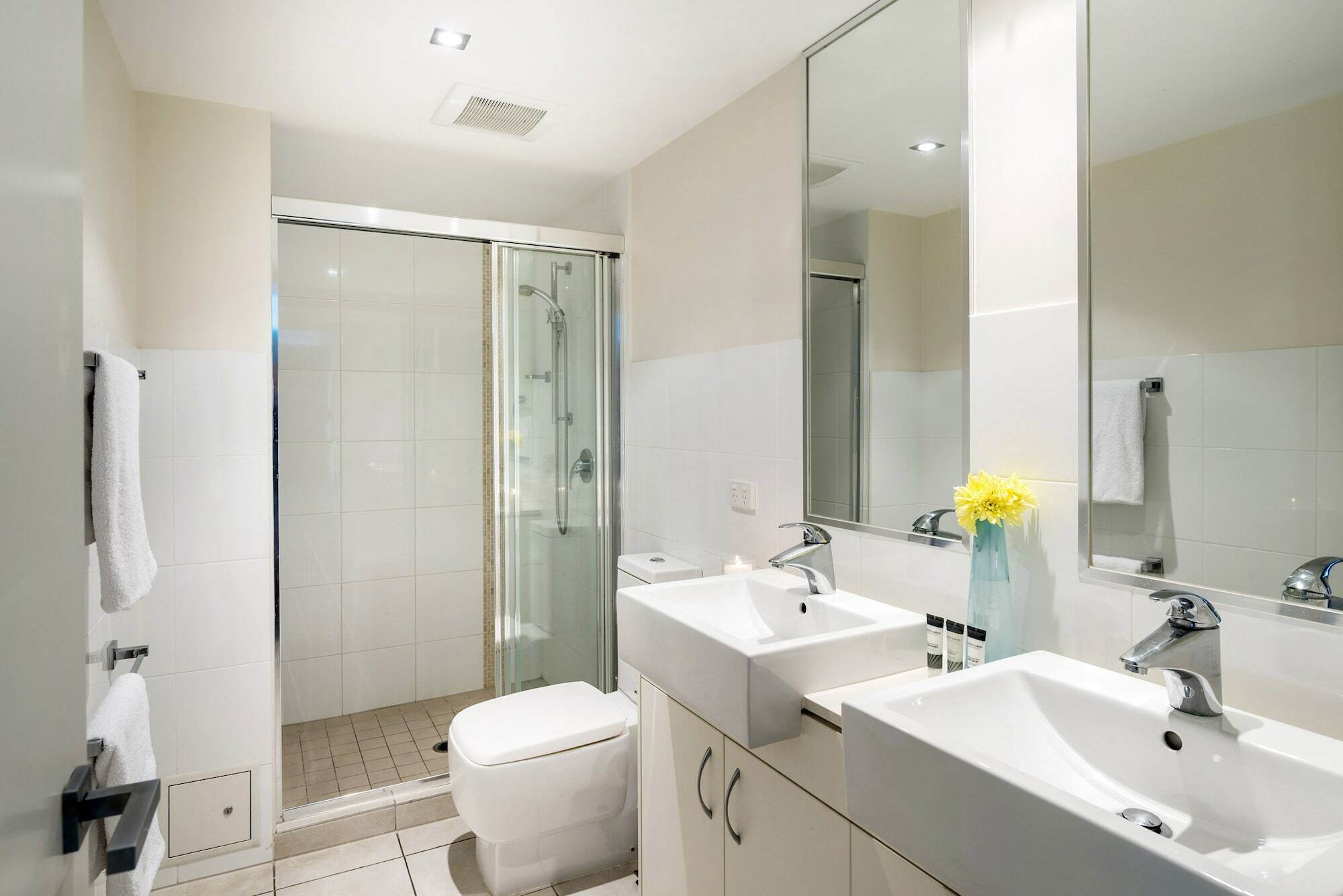 Oaks Ipswich Aspire Suites Экстерьер фото