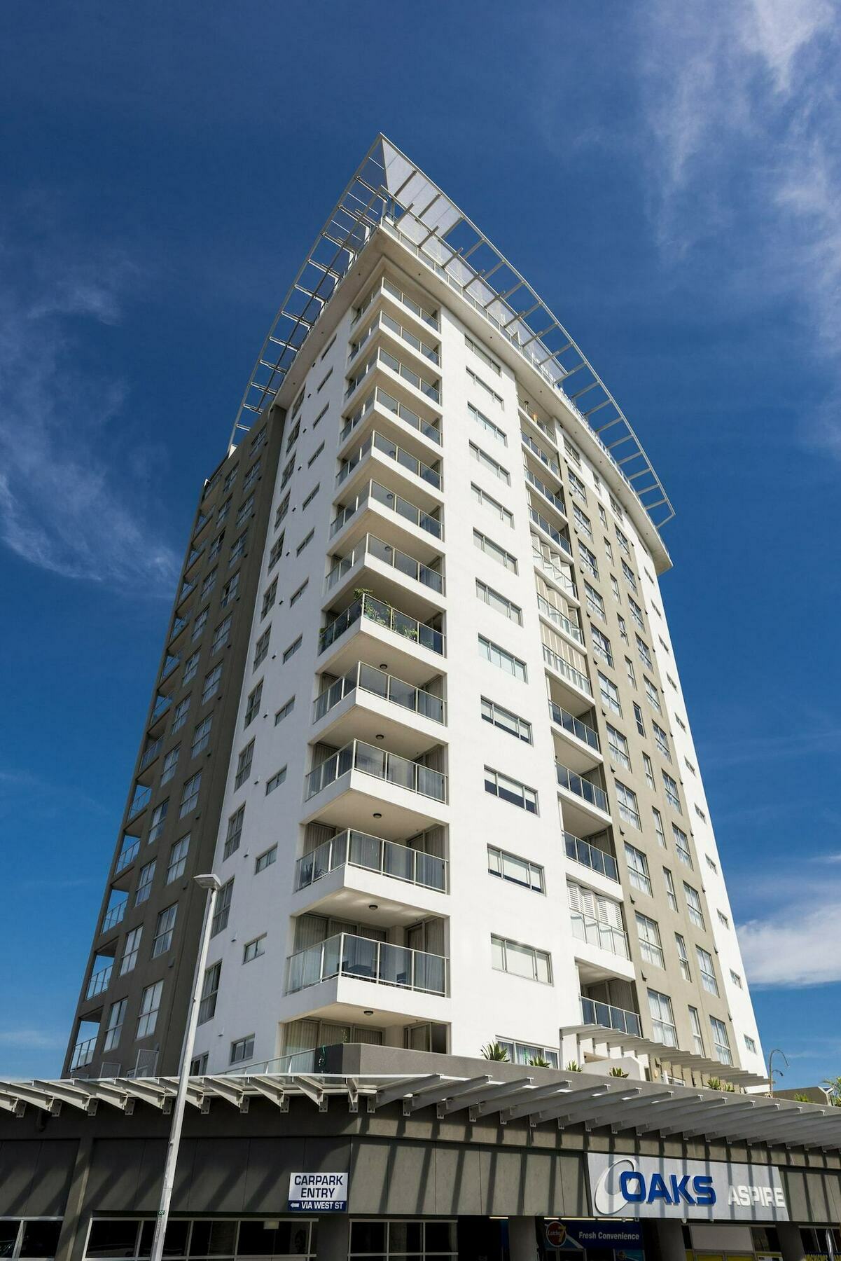 Oaks Ipswich Aspire Suites Экстерьер фото