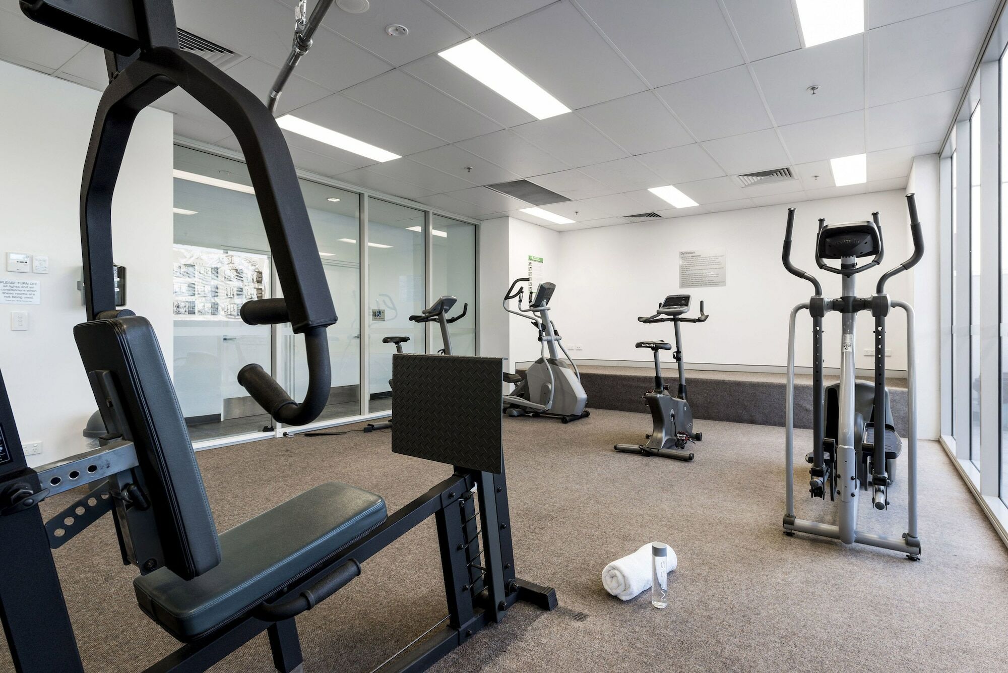 Oaks Ipswich Aspire Suites Экстерьер фото